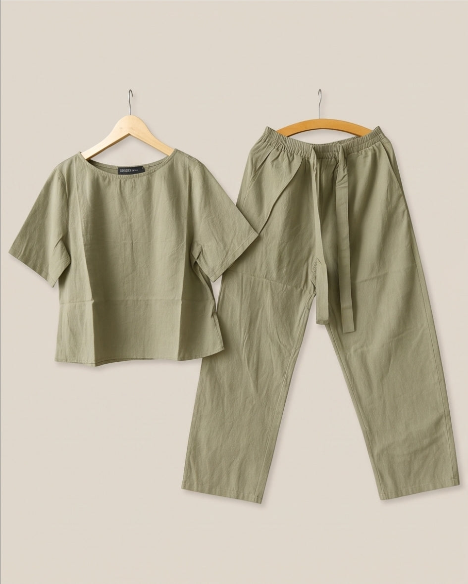 Damen Freizeitanzug 2 Teiler Shirt Hose Kurzarm locker elastisch Sommer Set