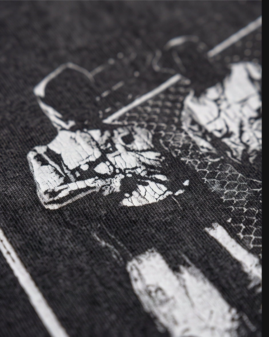 Schwarzes  T-Shirt Vintage Style Basketball Druck Unisex Streetwear .